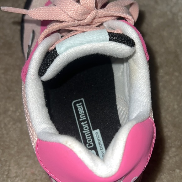 NEW BALANCE SNEAKERS - Picture 5 of 5